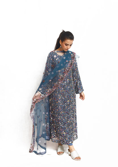 Blue Blossom Elegance