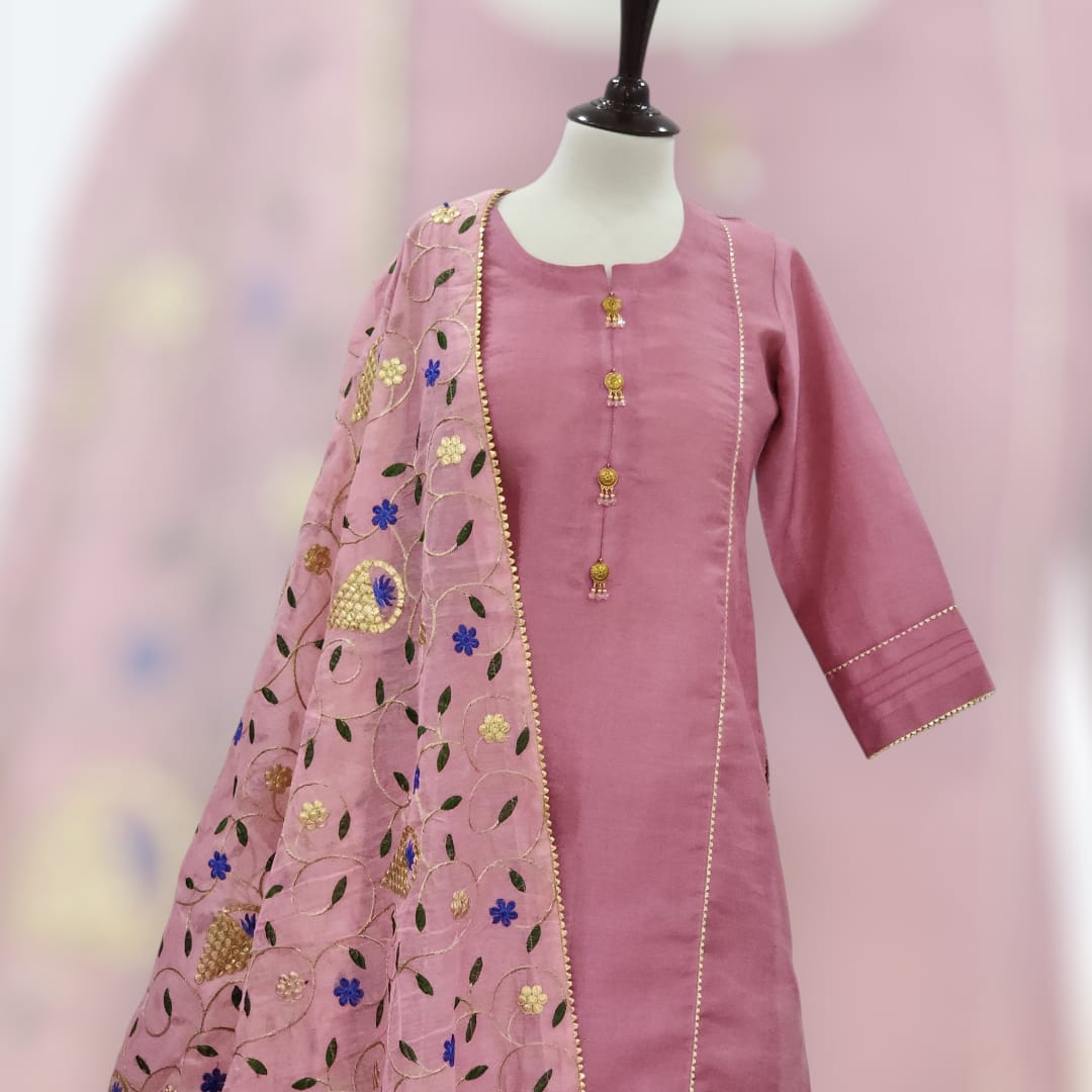 Regal Bloom Collection